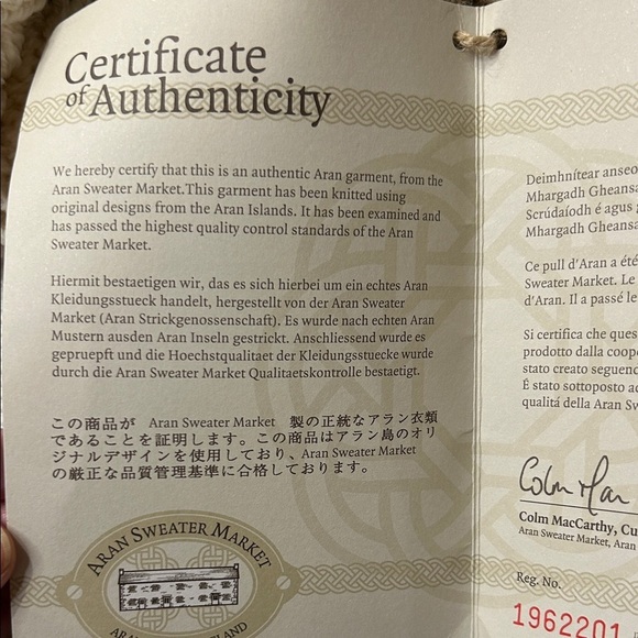 Aran Sweater Company Baby Blanket merino Wool Cozy Cream Cable Knit Throw. NWT - Picture 6 of 12